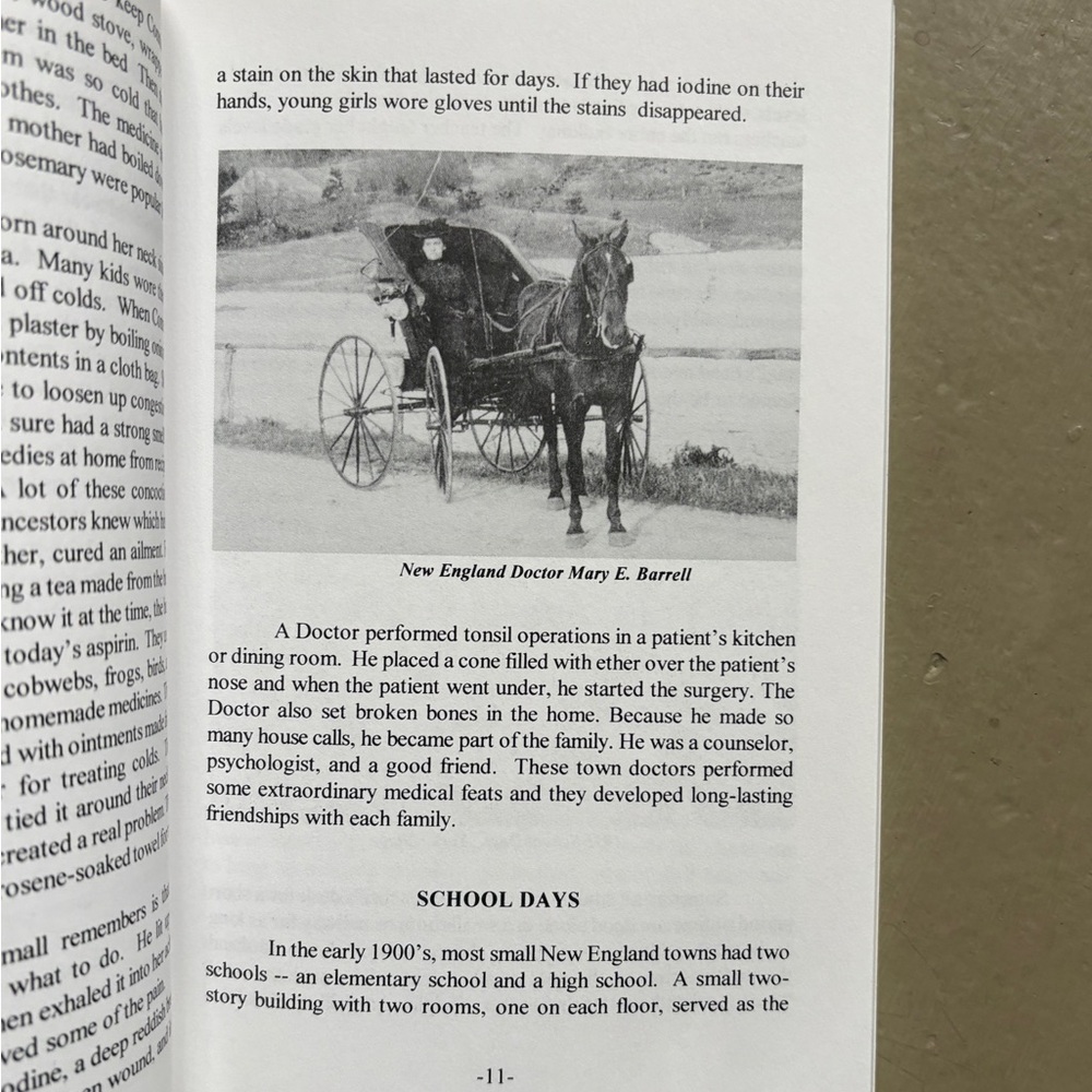 Signed York Village Maine Life As It Was 1900-1950 New England History Lobster - Picture 8 of 13